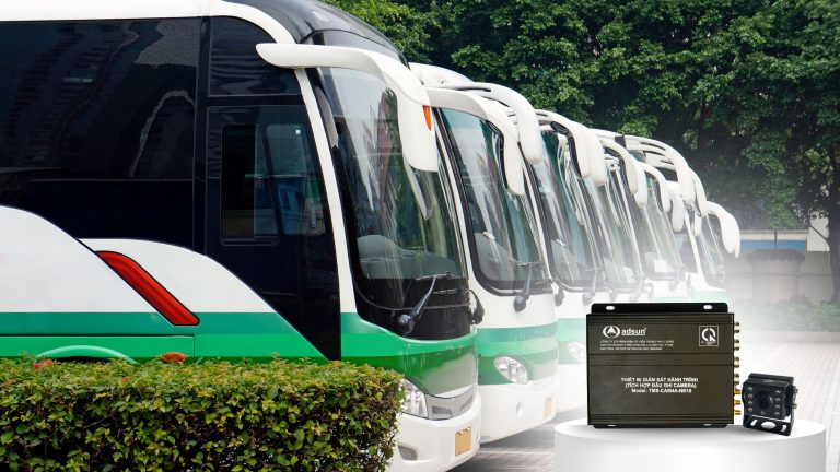 Lap-dat-camera-giam-sat-xe-khach-–-Loi-ich-va-tinh-nang--768x432