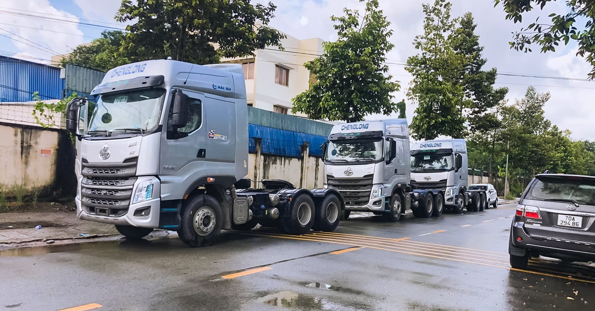 lap-camera-nghi-dinh-10-cho-xe-dau-keo-xe-cong-ten-no-