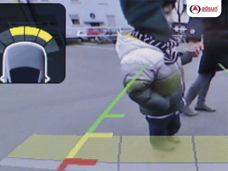 Camera hành trình cảnh báo va chạm