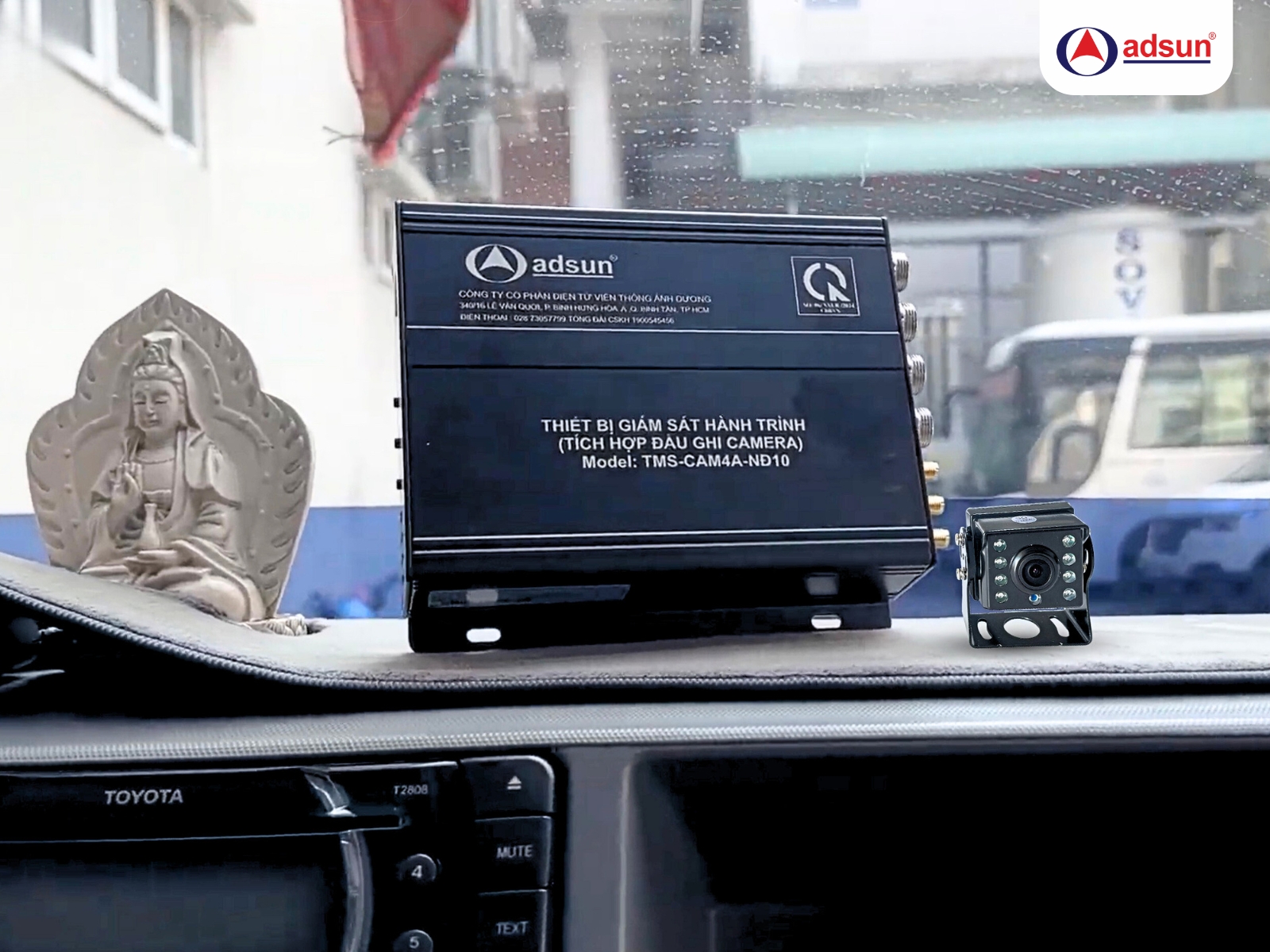 Thiết bị giám sát hành trình tích hợp đầu ghi camera NĐ10