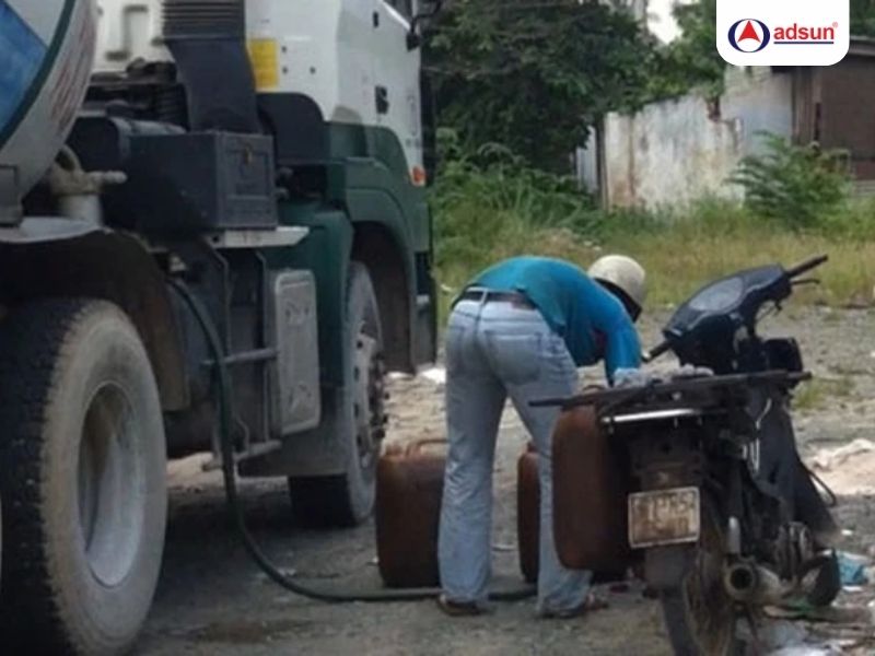 Hút trộm dầu