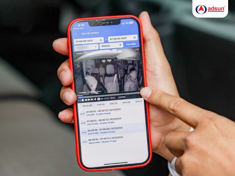 Thiết bị phải có khả năng trích xuất dữ liệu trực tiếp tại xe