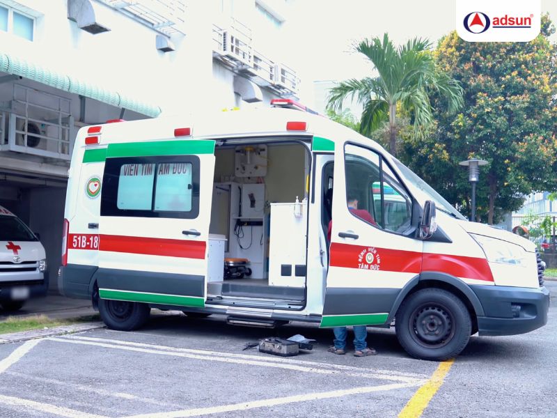 Xe cứu thương bắt buộc lắp camera ghi nhận hình ảnh người lái xe theo quy định