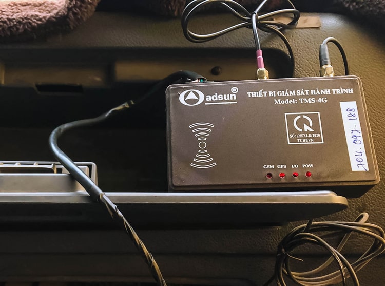 Thiết Bị Định Vị Xe Ô Tô Loại Nào Là Chất Lượng?